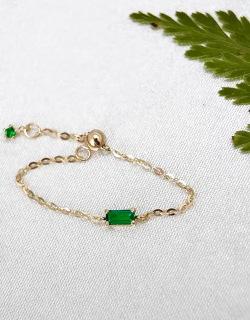 14K Solid Gold Dainty Link Chain Baguette Emerald Stackable Ring